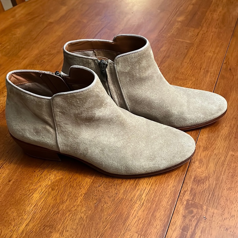 Women's Sam Edelman Tan Suede Booties 9.5